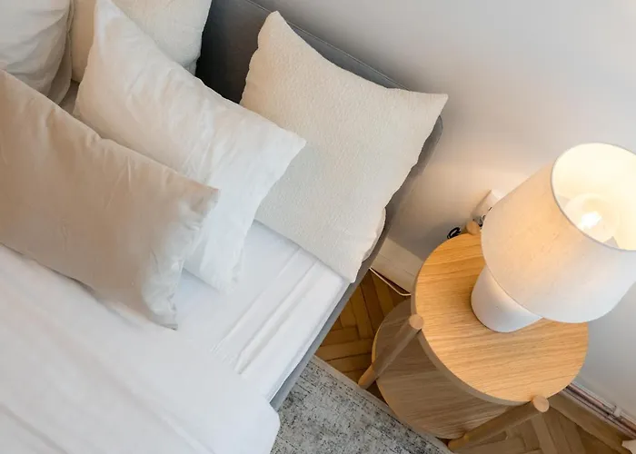 Cismigiu Serenity - 1br Flat With Scenic Balcony Appartement Bucarest