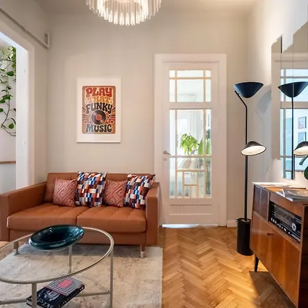 Cismigiu Serenity - 1br Flats With Scenic Balcony * ブカレスト