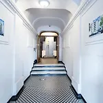 Cismigiu Serenity - 1br Flat With Scenic Balcony *