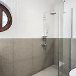 Cismigiu Serenity - 1br Flat With Scenic Balcony *