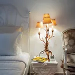 Cismigiu Serenity - 1br Flat With Scenic Balcony Апартаменти Бухарест