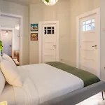 Cismigiu Serenity - 1br Flats With Scenic Balcony