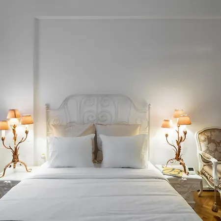 Cismigiu Serenity - 1br Flats With Scenic Balcony