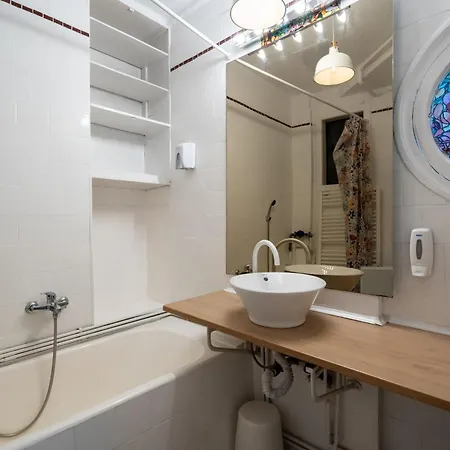 Cismigiu Serenity - 1br Flats With Scenic Balcony Boekarest