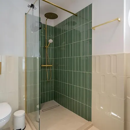 Appartamento Cismigiu Serenity - 1br Flats With Scenic Balcony Bucarest