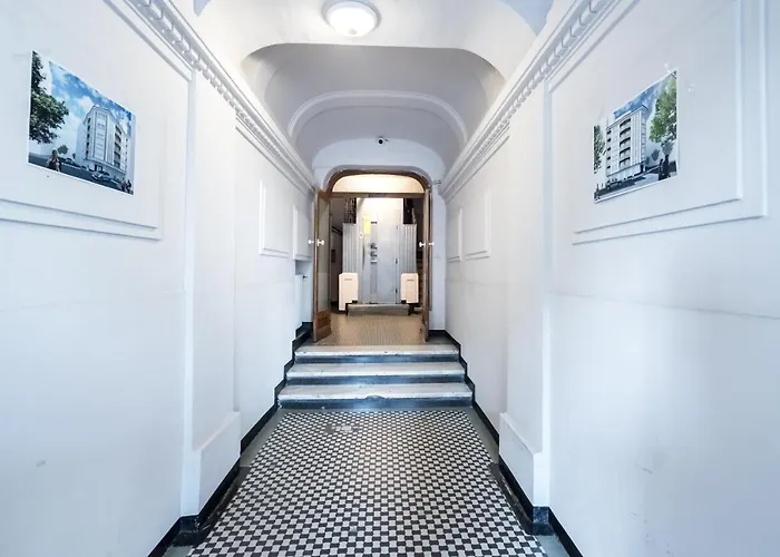 Cismigiu Serenity - 1br Flats With Scenic Balcony *