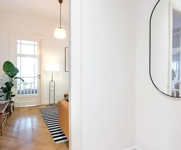 Cismigiu Serenity - 1br Flats With Scenic Balcony * Bucureşti