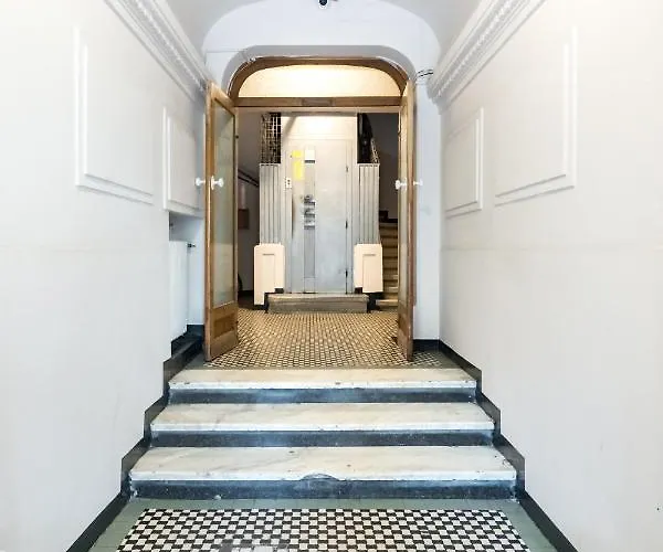 Cismigiu Serenity - 1br Flat With Scenic Balcony Apartment Bukarest