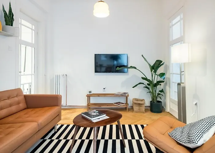 公寓 Cismigiu Serenity - 1br Flat With Scenic Balcony 布加勒斯特