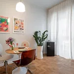 Apartment Cismigiu Serenity - 1br Flats With Scenic Balcony